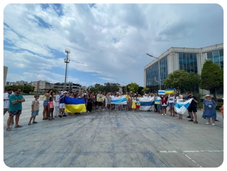 Антивоенный митинг. Анталья, Турция. 12 июня 2022