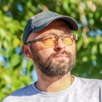 Дмитрий Секушин оштрафован за антивоенные посты
