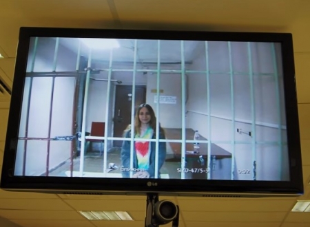 Александра Скочиленко остается под арестом