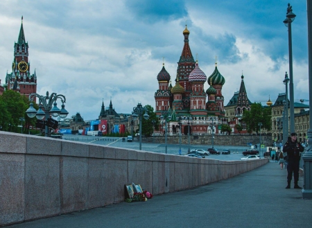 мемориал памяти Немцову