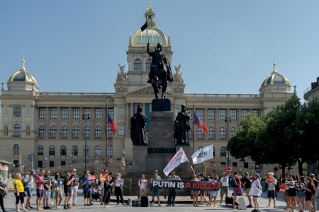 Митинг «Путин – убийца». Прага.