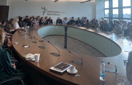 Михаил Ходорковский провел встречу с журналистами в Праге