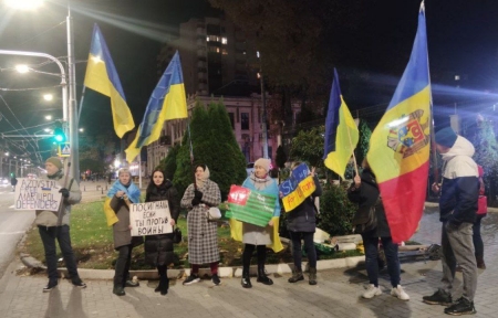 Митинг в Молдове против войны в Украине